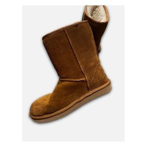 Koolaburra by UGG boot